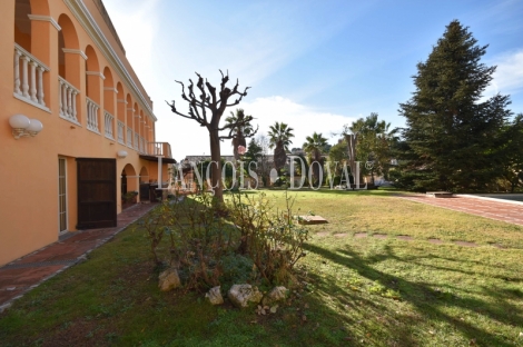 Teià. Maresme. Casa señorial restaurada en venta. Centro urbano.