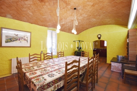 Teià. Maresme. Casa señorial restaurada en venta. Centro urbano.
