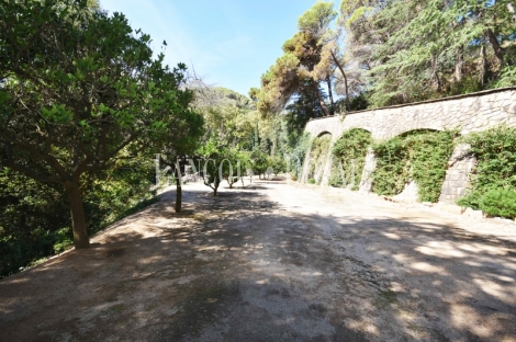 Arenys de Munt. Casa y Finca señorial en venta. Costa de Barcelona· El Maresme