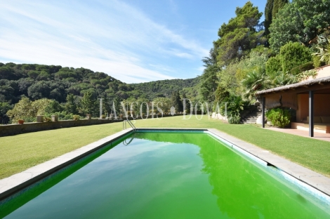Arenys de Munt. Casa y Finca señorial en venta. Costa de Barcelona· El Maresme