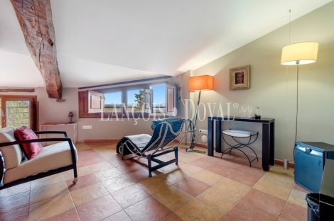 Priorat. Hotel rural con encanto en venta. Gratallops