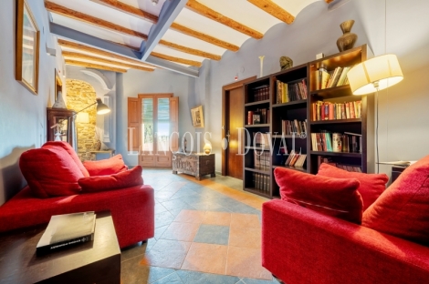 Priorat. Hotel rural con encanto en venta. Gratallops
