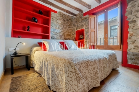 Priorat. Hotel rural con encanto en venta. Gratallops