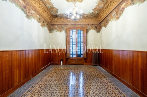 Tortosa. Venta Casa señorial de estilo modernista ideal hotel o sede corporativa. 