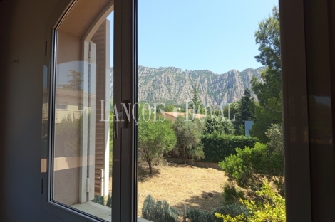 Collbató. Barcelona. Venta chalet exclusivo a los pies de Montserrat.