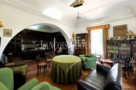 Sevilla. Cazalla de la Sierra. Finca y cortijo en venta con coto de caza
