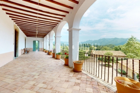 Vidrà. Girona. Singular Masía señorial en venta. Ideal eventos y hotel con encanto.