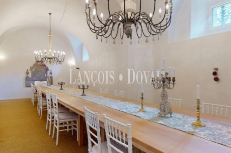 Vidrà. Girona. Singular Masía señorial en venta. Ideal eventos y hotel con encanto.