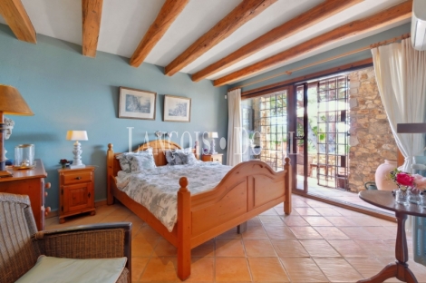 Baix Empordà. Una exclusiva masia en venta en la Costa Brava