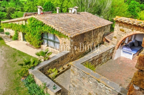 Masía Fortificada en Venta. Sant Martí Vell, Empordà. Ideal proyecto turístico.
