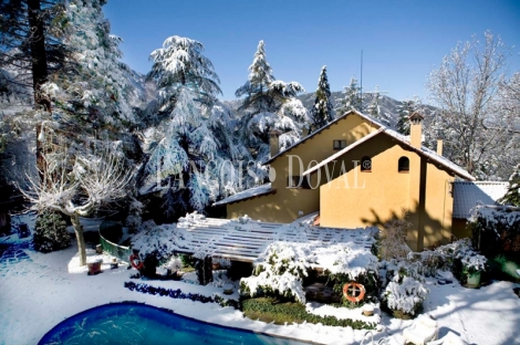 Viladrau. Singular propiedad en venta. Casa señorial con vistas al Montseny