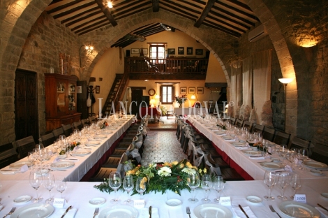 Banyoles. Masia Hotel con encanto restaurante celebraciones en venta. Girona.