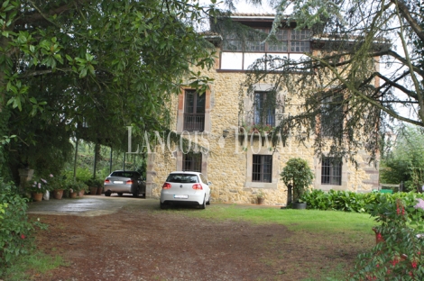 Asturias. Palacio Casona en venta. Fíos. Parres.