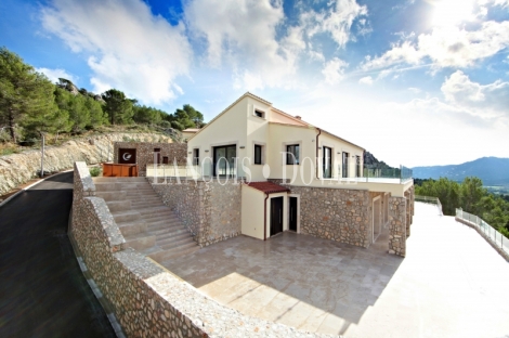 Atalaya de Canyamel. Villa en venta junto golf. Capdepera. Mallorca chalets de lujo.