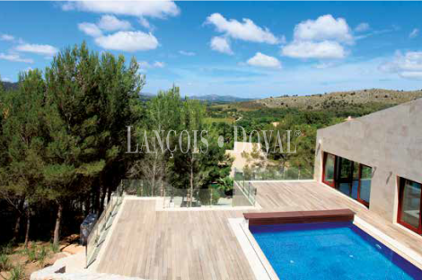 Mallorca. Chalets y villas de lujo en venta.