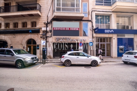 Edificio comercial en venta. Manacor centro urbano. Excelente inversión.