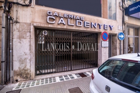 Edificio comercial en venta. Manacor centro urbano. Excelente inversión.