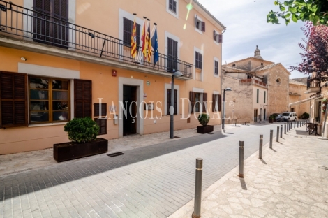 Mallorca. Venta edificio en construcción. Santa Eugenia. Ideal hotel con encanto.