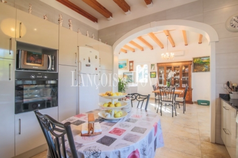 Palma de Mallorca. Chalet exclusivo en venta Urbanización de Puntiró, 