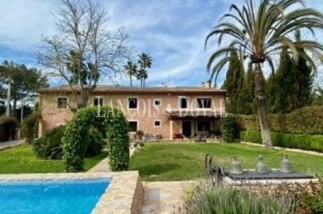 Mallorca. Finca en venta con casa reformada en Santa María del Camí.