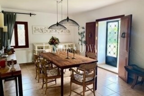 Mallorca. Finca en venta con casa reformada en Santa María del Camí.