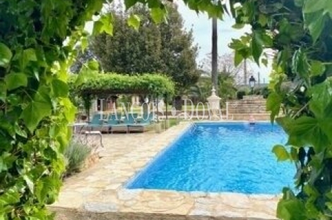 Mallorca. Finca en venta con casa reformada en Santa María del Camí.