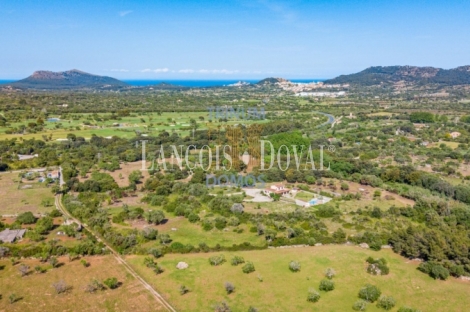 Capdepera. Finca rústica en venta con proyecto de construcción. Mallorca