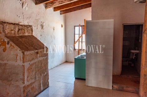 Manacor. Edificio para rehabilitar en el centro urbano. Mallorca