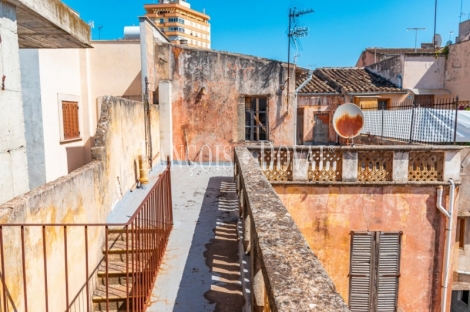 Manacor. Edificio para rehabilitar en el centro urbano. Mallorca