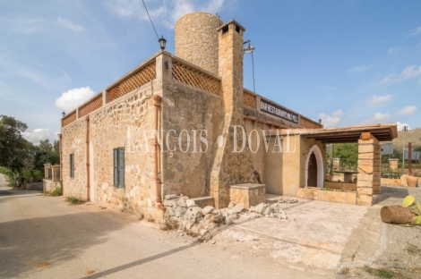 Capdepera. Restaurante con molino en venta, Mallorca inversiones turísticas.