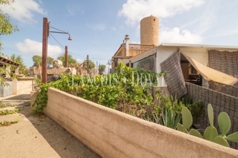 Capdepera. Restaurante con molino en venta, Mallorca inversiones turísticas.