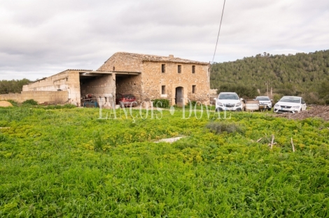 Artà, Mallorca. Gran finca rústica en venta con casa para reformar.