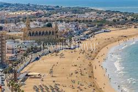 Chipiona. Hotel en venta. Playa De Regla. Cádiz inversiones turísticas. 