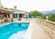 Esporles. Mallorca. Chalet en venta con piscina y amplio jardín. 