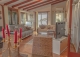 Esporles. Mallorca. Chalet en venta con piscina y amplio jardín. 