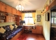 Caxidi. Cangas de Onís. Casa en venta con amplio jardín y piscina