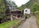 Casa rústica tradicional de pueblo en venta cerca Covadonga. Cangas de Onís.