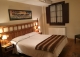 Navarra. Hotel rural en venta junto a la Selva De Irati. Ezcároz.