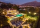 Nueva Andalucía. Marbella. Exclusiva villa de estilo moderno en venta.