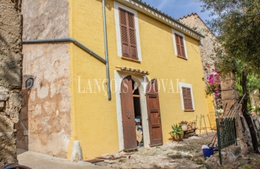 Mallorca. Una singular Casa rústica en venta en Andratx