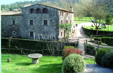 Caldes de Malavella. Girona Restaurante en venta. Posibilidad hotel con encanto.