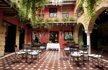 Osuna. Sevilla. Restaurante. Hotel con encanto en venta.