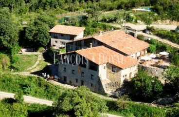 Beget. Girona Masía casa rural en venta.
