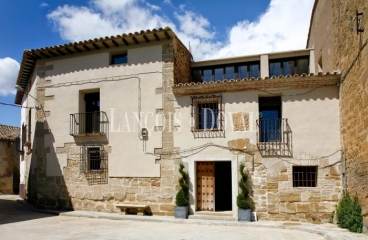 Singular casa rural en venta. La Hoya de Huesca. Ola. Alcalá del Obispo. 