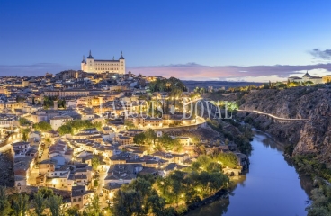 Toledo. Casas señoriales y cigarrales en venta. 