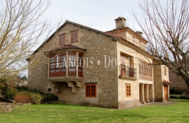 Santiago de Compostela. Casa señorial en venta. A Coruña propiedades singulares.