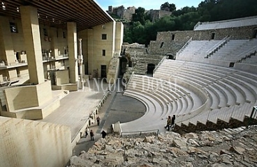 Restaurante en venta. Sagunto. Junto teatro romano.