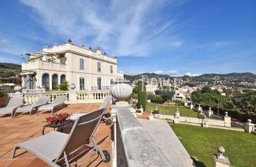 Acces Home. Su agencia inmobiliaria especializada en Barcelona y Maresme. 
