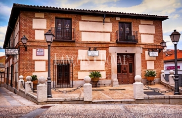 Navalcarnero. Un edificio histórico en venta con restaurante en funcionamiento.