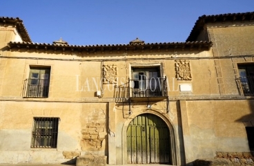 Casa palacio del siglo XVIII en venta en Villavicencio de los Caballeros, Valladolid